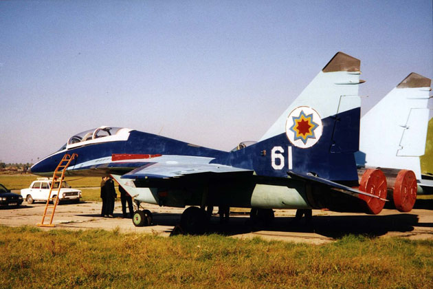 mi29